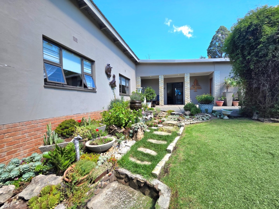 3 Bedroom Property for Sale in Paul Roux Free State